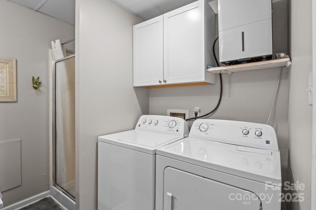 265 Dameron Drive, Blowing Rock, NC 28605