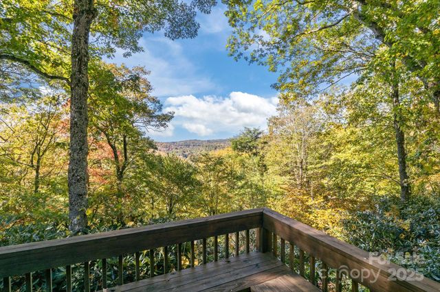 265 Dameron Drive, Blowing Rock, NC 28605