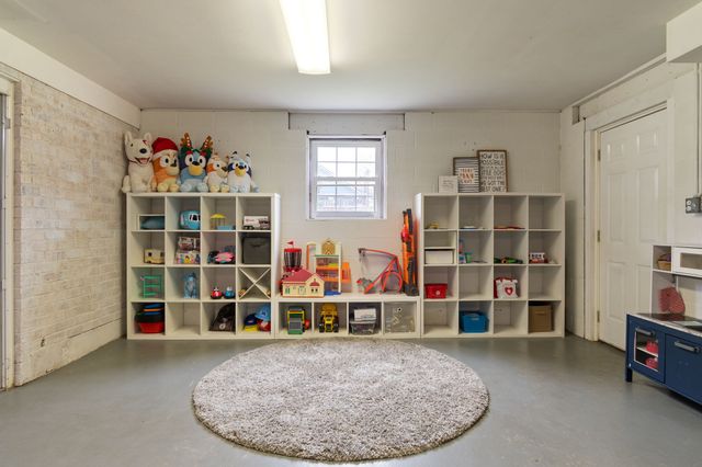 1608 Allison Ave, Columbia, TN 38401