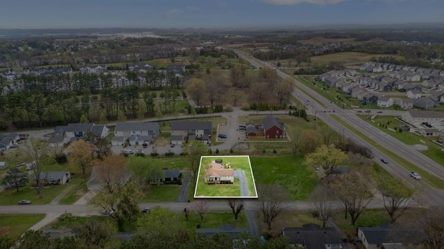 1608 Allison Ave, Columbia, TN 38401