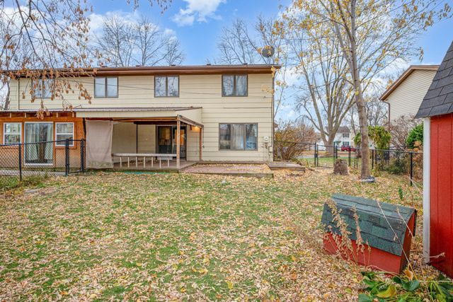 1009 4th Avenue E, Shakopee, MN 55379
