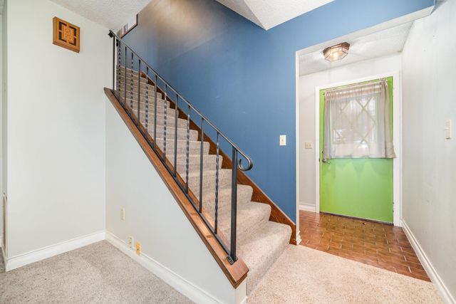 1009 4th Avenue E, Shakopee, MN 55379