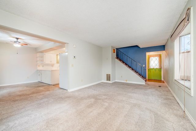 1009 4th Avenue E, Shakopee, MN 55379