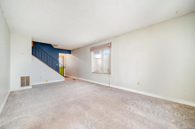 1009 4th Avenue E, Shakopee, MN 55379