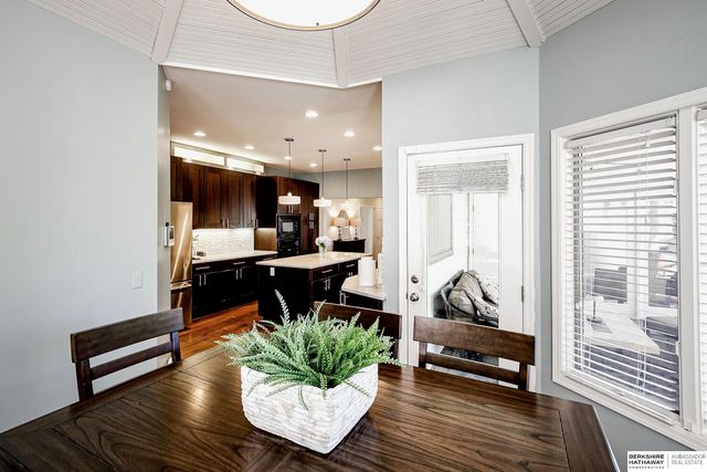15511 Pierce Circle, Omaha, NE 68144