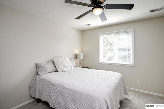 15511 Pierce Circle, Omaha, NE 68144