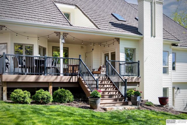 15511 Pierce Circle, Omaha, NE 68144