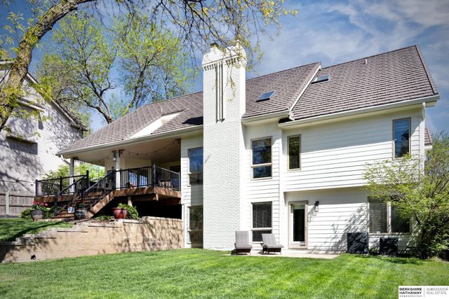 15511 Pierce Circle, Omaha, NE 68144