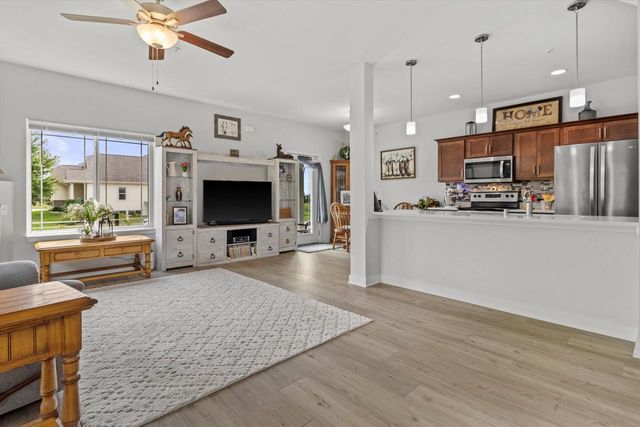 4884 Innovation Drive, Deforest, WI 53532