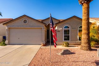 1792 E PALM BEACH Drive, Chandler, AZ 85249