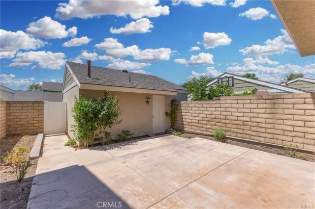 5 Locust 1, Irvine, CA 92604