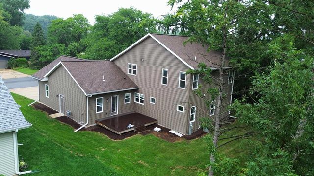 5571 Cheryl Drive, Fitchburg, WI 53711