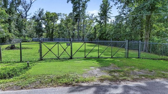 26616 Center Street, Splendora, TX 77372