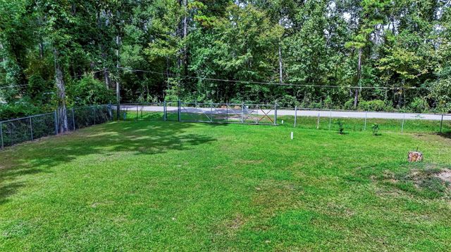 26616 Center Street, Splendora, TX 77372