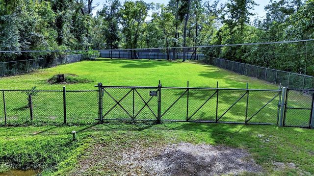 26616 Center Street, Splendora, TX 77372