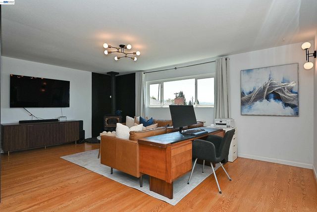 5239 Katrina Ct, Castro Valley, CA 94546