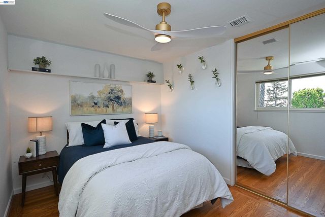 5239 Katrina Ct, Castro Valley, CA 94546