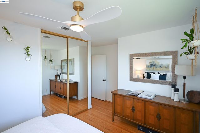 5239 Katrina Ct, Castro Valley, CA 94546