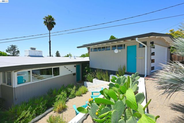 5239 Katrina Ct, Castro Valley, CA 94546