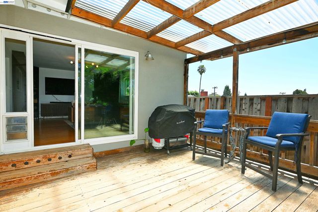 5239 Katrina Ct, Castro Valley, CA 94546