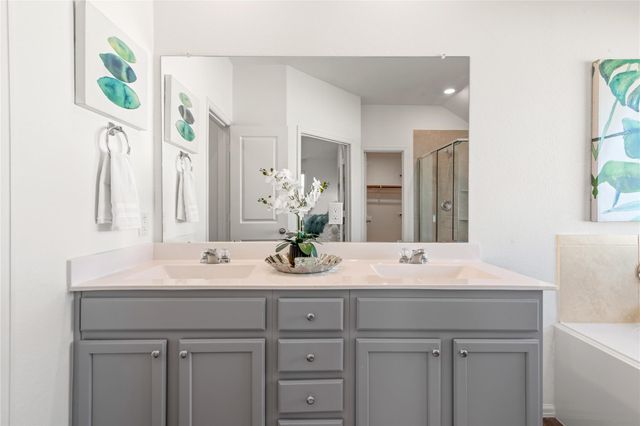 705 Autumn Lake Lane, Magnolia, TX 77354