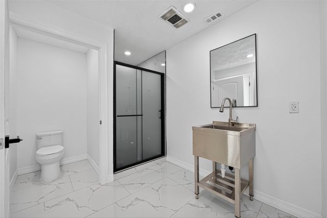 559 Hampton Road, Conroe, TX 77302