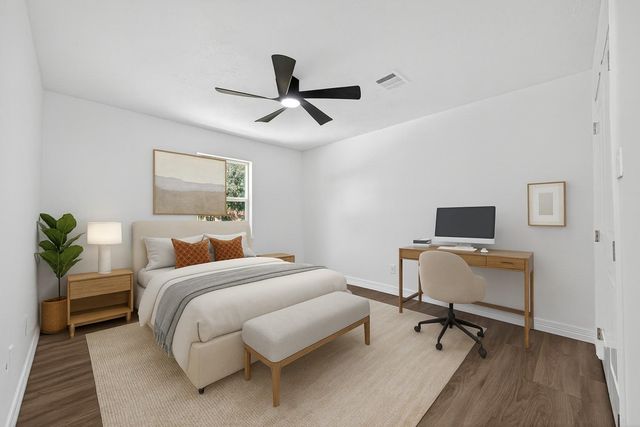 559 Hampton Road, Conroe, TX 77302