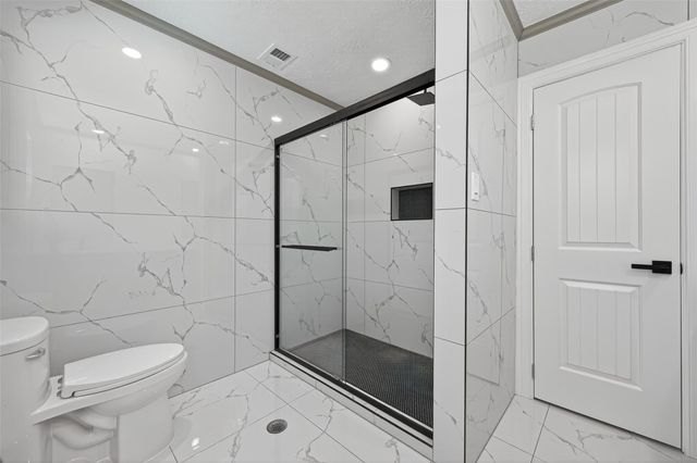 559 Hampton Road, Conroe, TX 77302