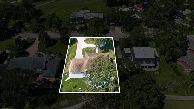 559 Hampton Road, Conroe, TX 77302