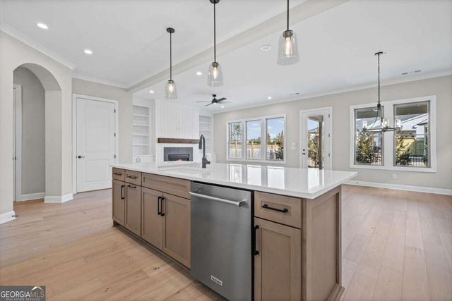 808 Lakemont Drive, Canton, GA 30114