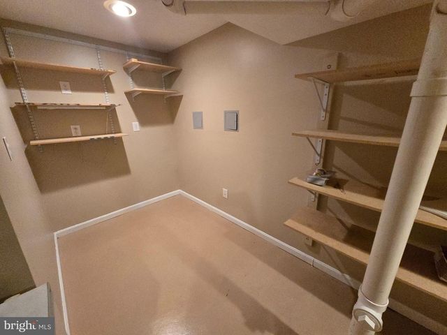 15692 WILLIAM BAYLISS CT, Woodbridge, VA 22191