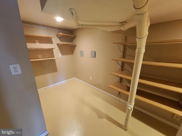 15692 WILLIAM BAYLISS CT, Woodbridge, VA 22191