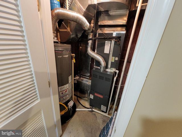 15692 WILLIAM BAYLISS CT, Woodbridge, VA 22191