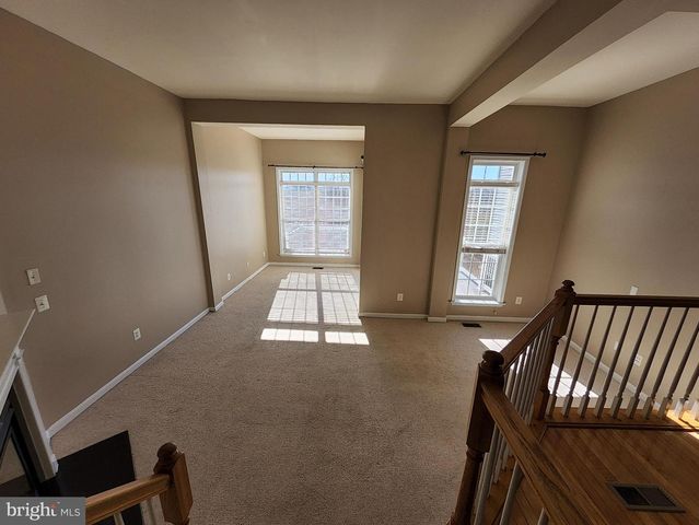 15692 WILLIAM BAYLISS CT, Woodbridge, VA 22191