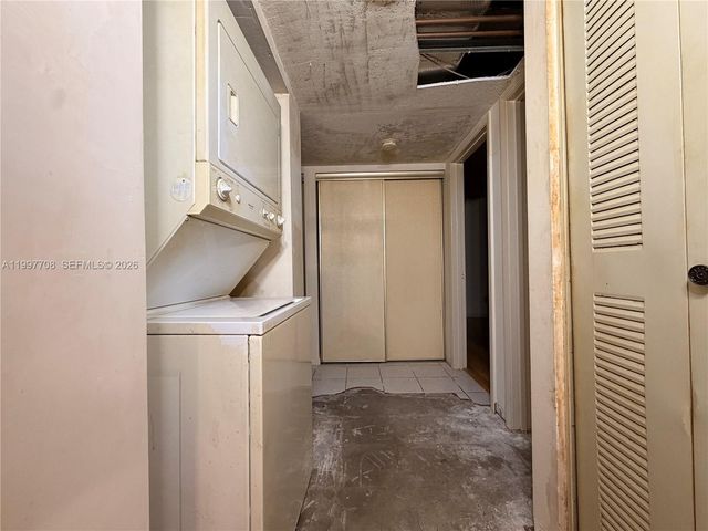 17000 NW 67th Ave 115, Hialeah, FL 33015