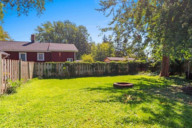 124 N ONEIDA STREET, Green Bay, WI 54303