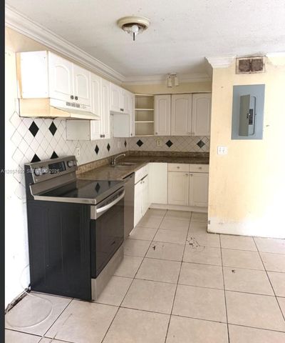 1419 NW 80th Ave F, Margate, FL 33063