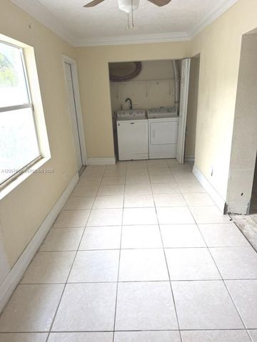 1419 NW 80th Ave F, Margate, FL 33063