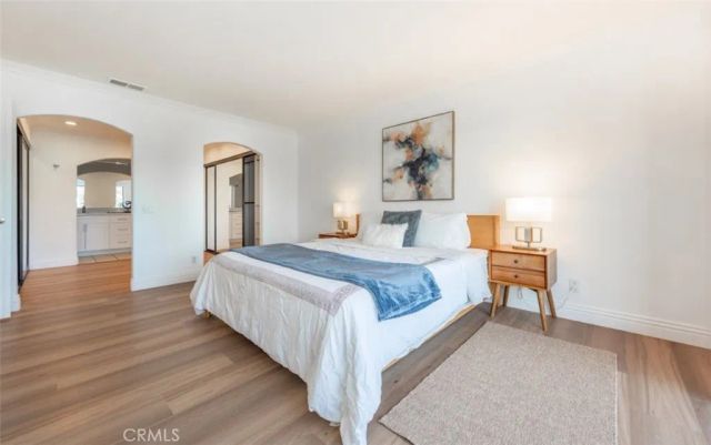 2 Flores, Irvine, CA 92612