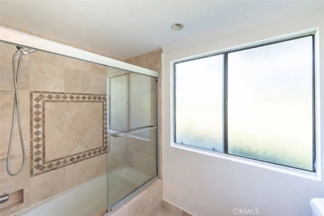 2 Flores, Irvine, CA 92612