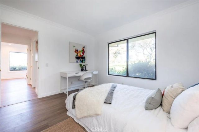 2 Flores, Irvine, CA 92612