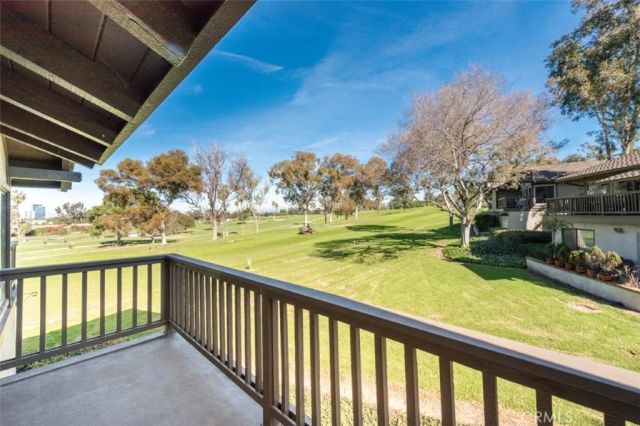 2 Flores, Irvine, CA 92612