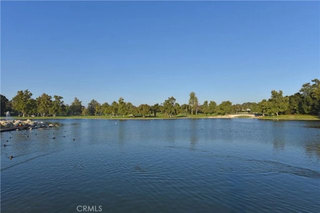 2 Flores, Irvine, CA 92612