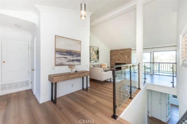 2 Flores, Irvine, CA 92612