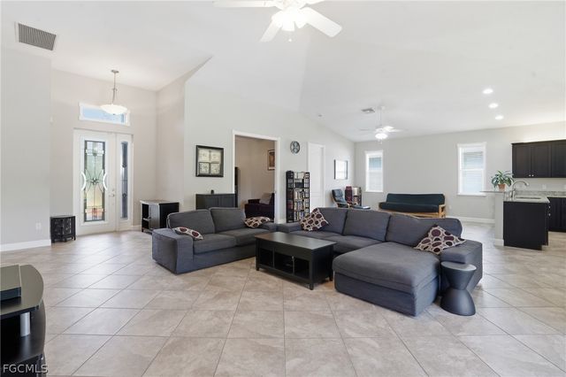 5816 Elizabeth Ann WAY, Fort Myers, FL 33912