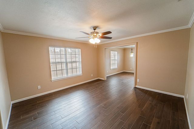 1506 W Elliott Street, Breckenridge, TX 76424