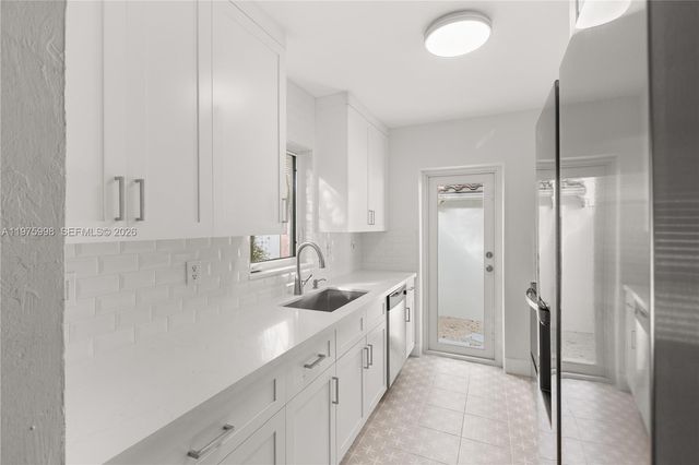 1222 Genoa St, Coral Gables, FL 33134