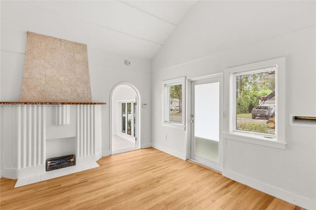 1222 Genoa St, Coral Gables, FL 33134