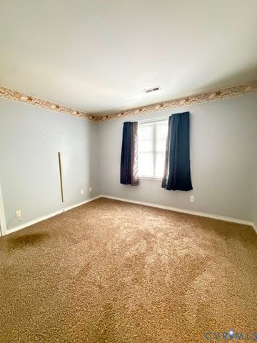 7918 Waterman Ln, Chesterfield, VA 23832