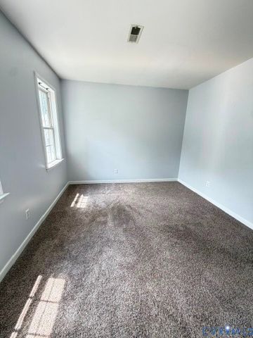 7918 Waterman Ln, Chesterfield, VA 23832